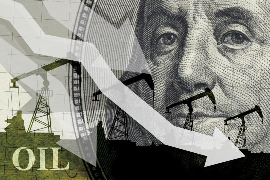Global Economy Faces Strain and Oil Price Drop Under Saturn's Pressure