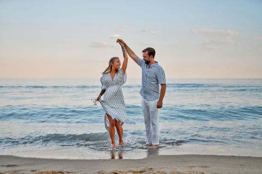 How to Make Your Man Fall in Love with You Again